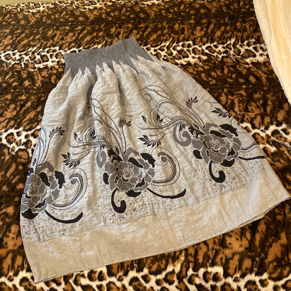 Lapis, multi-functional skirt or dress.